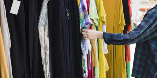 Lumpeks Oława – odzież z drugiego obiegu w lokalnym kontekście