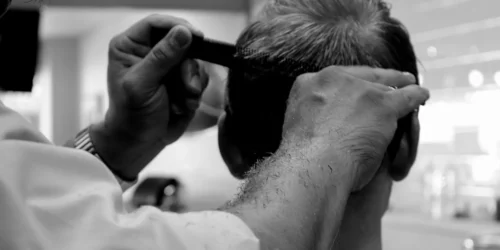 Fryzury damskie w Warszawie — trendy od najlepszych fryzjerów